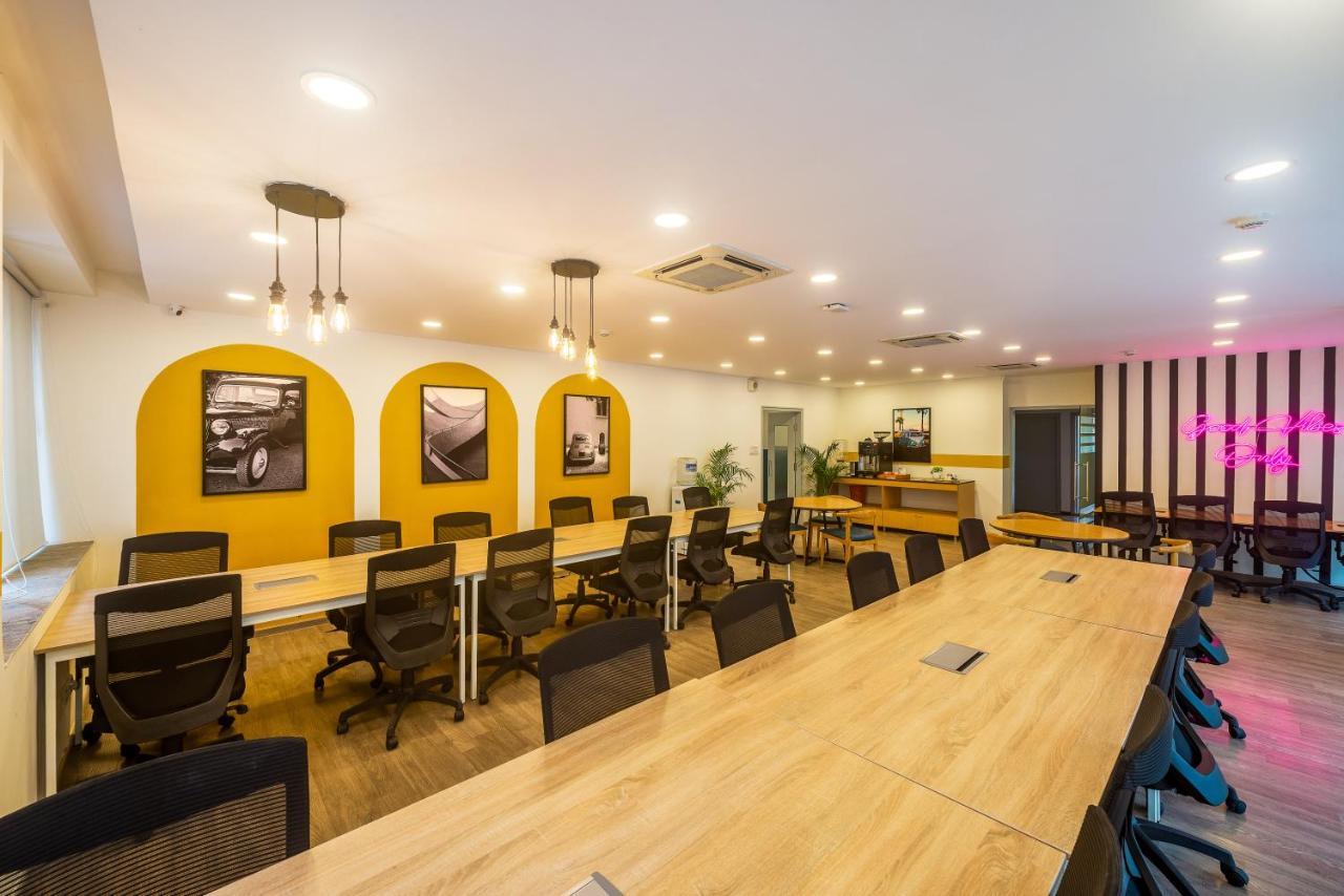 Olive Hotel Magrath By Embassy Group Bangalore Eksteriør billede