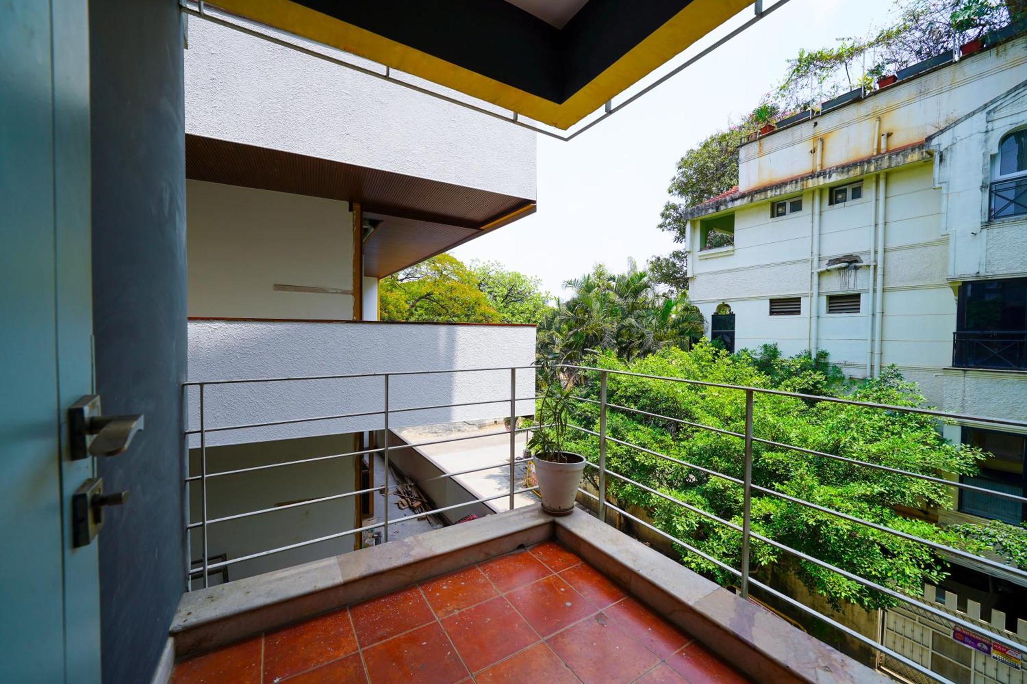 Olive Hotel Magrath By Embassy Group Bangalore Eksteriør billede