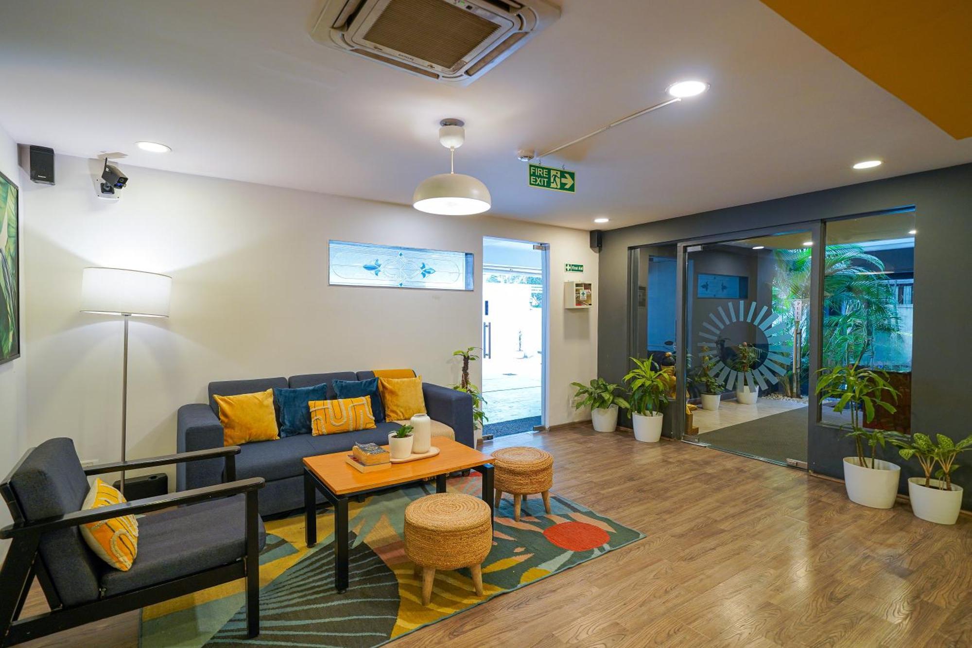 Olive Hotel Magrath By Embassy Group Bangalore Eksteriør billede